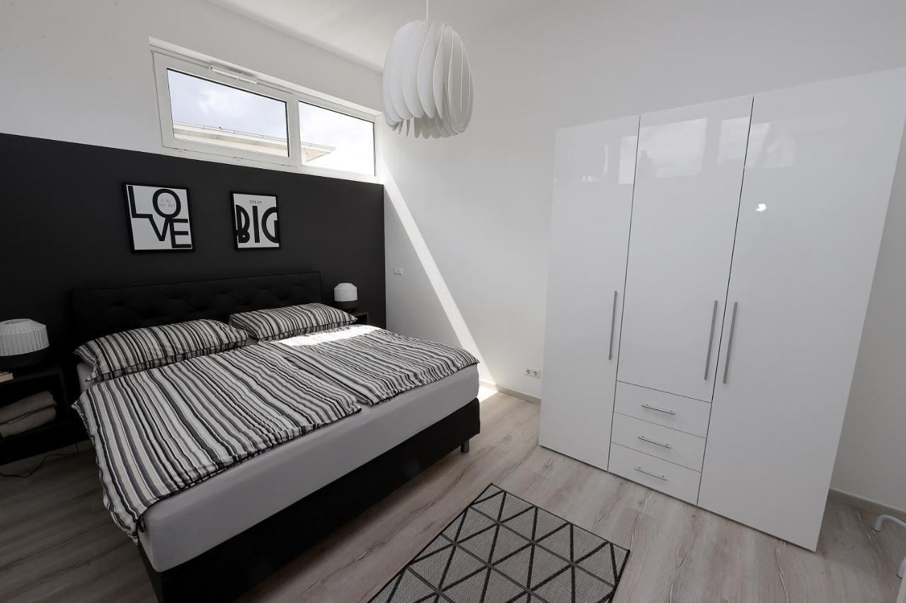 Exklusive Fw Mit 3 Sz Und Grosser Terrasse Граткорн Екстер'єр фото