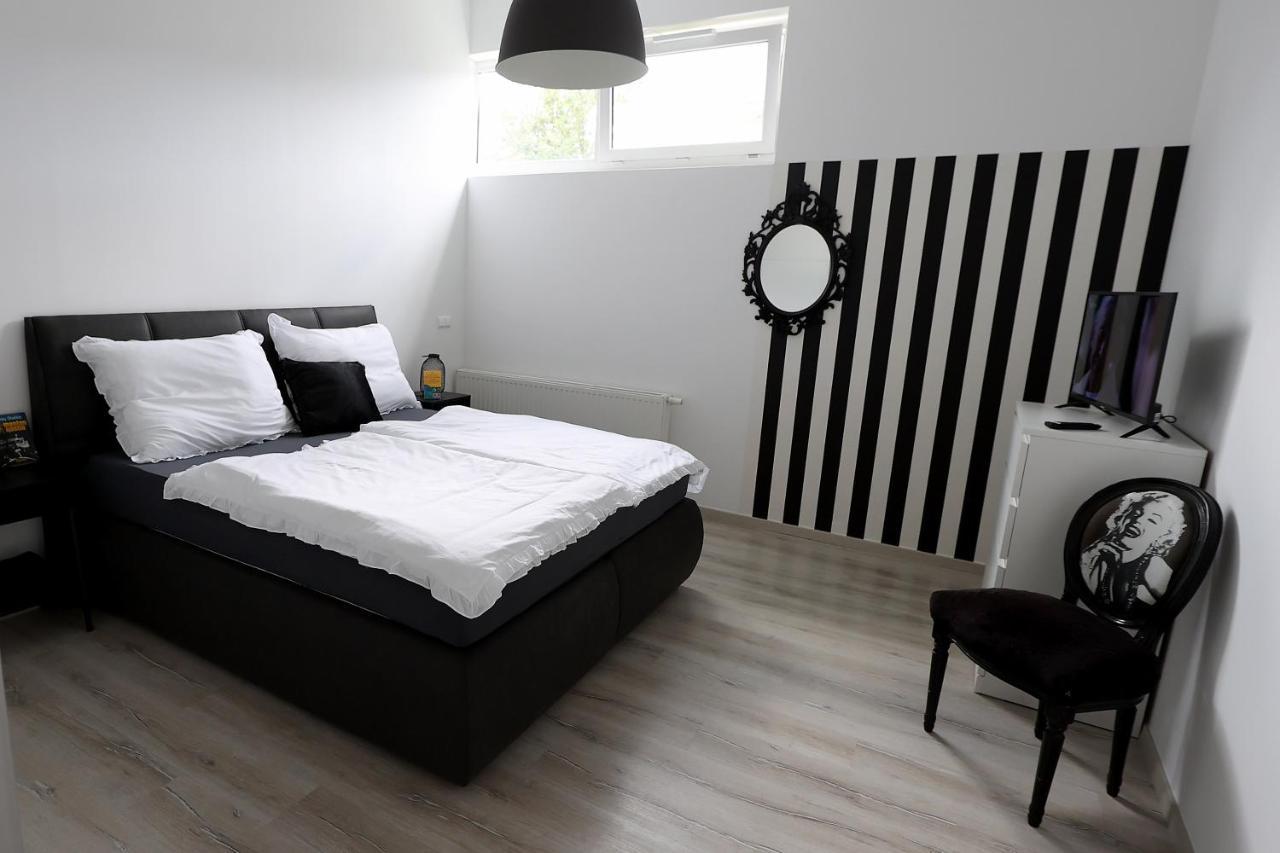 Exklusive Fw Mit 3 Sz Und Grosser Terrasse Граткорн Екстер'єр фото